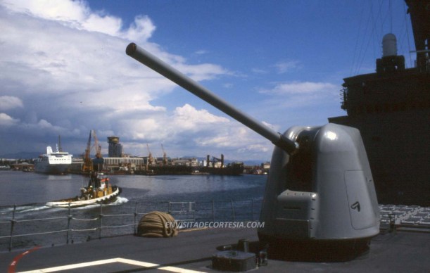 USS Caron DD970 02 - 30-04-1998 - ACV