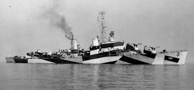 USS Barton_dazzle