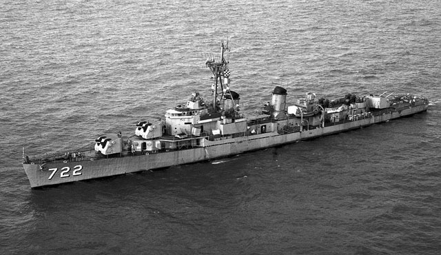 USS_Barton_DD-722