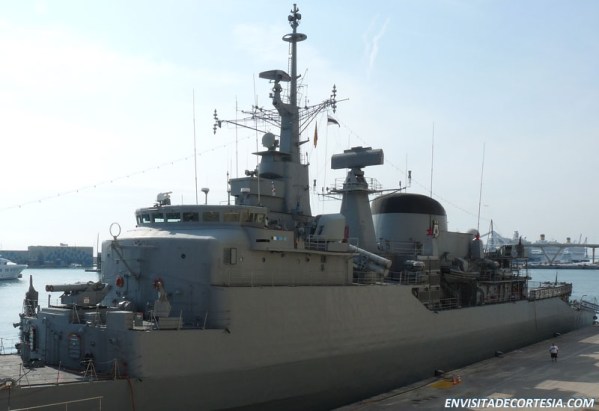 Fragata_Uniao_F-45_2