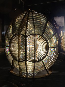 Lentille de Fresnel, Musée national de la Marine, Paris, France