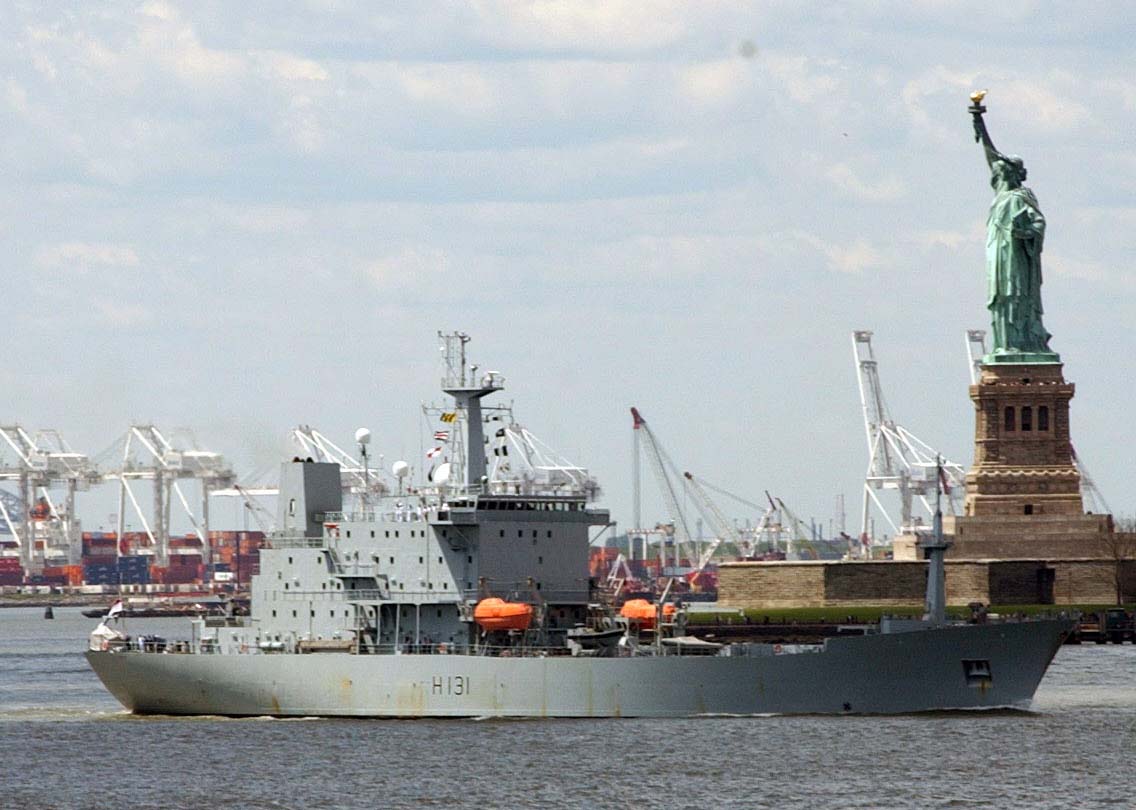 HMS Scott H131 02 - WK