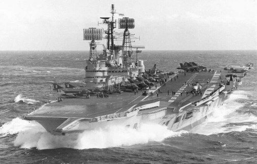 HMS Ark Royal_1