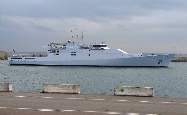 HNLMS Friesland P-842 04M