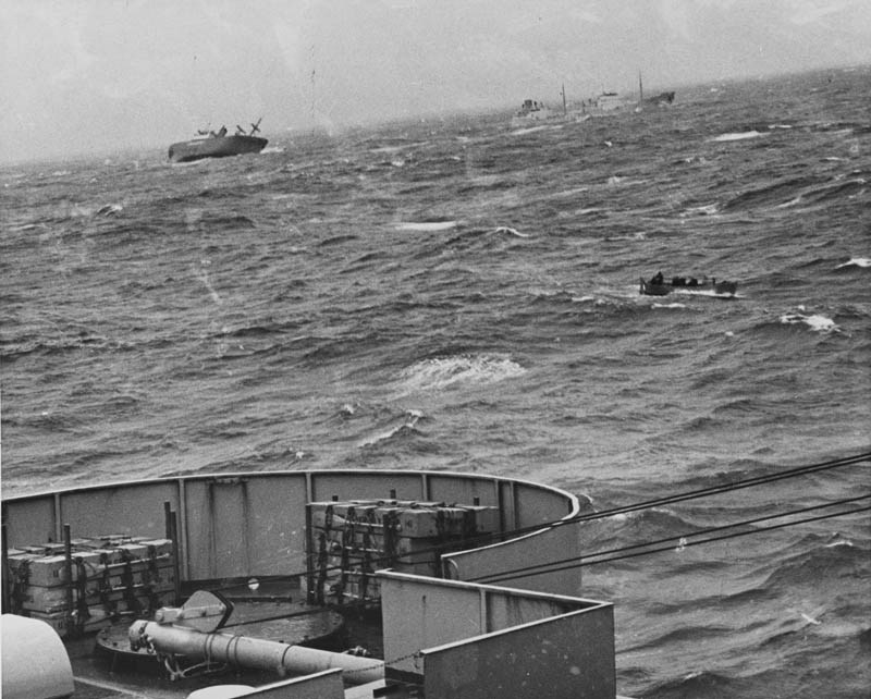 Flying Enterprise 02