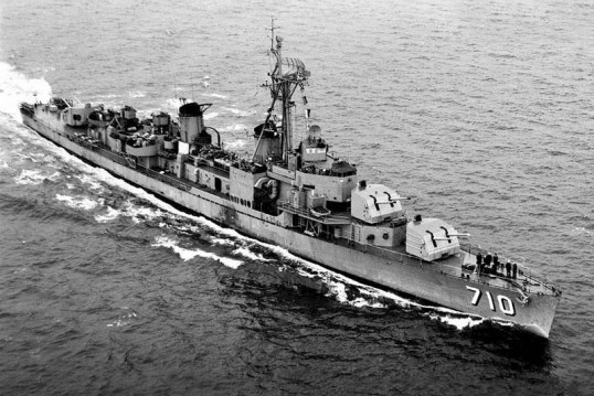 USS Gearing 01