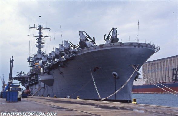 USS Guam 01