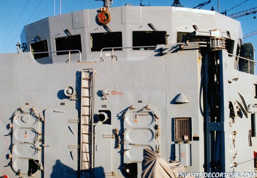 HMS Coventry F98 01 - ACV