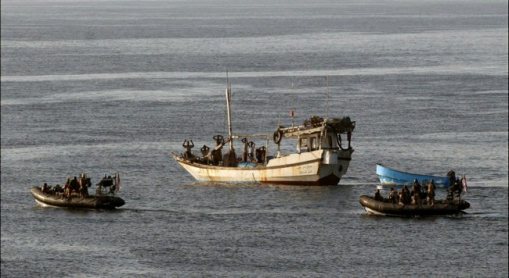 HMS Cumberland F85 04 - MoD