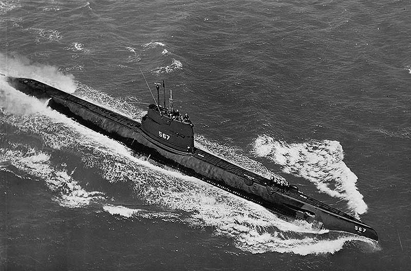 USS Gudgeon SS-567 02 - USN