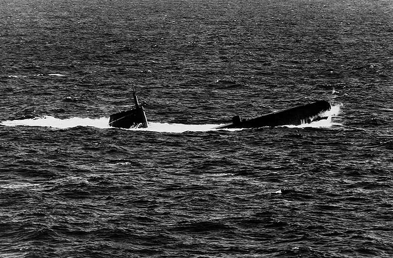 USS Gudgeon SS-567 03 - USN