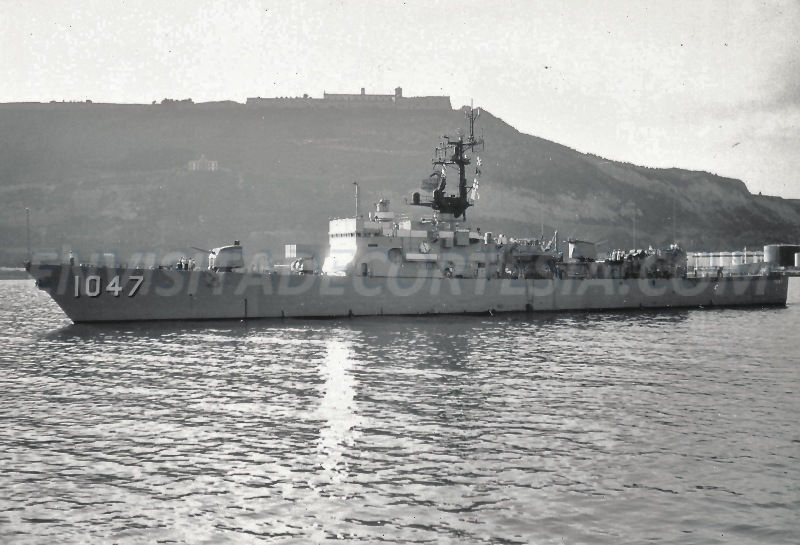 USS Voge DE-1047 01 - JMF