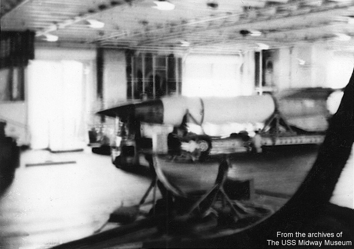 V-2 - Hangar USS Midway - Museum Library