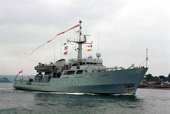 HMS Bulldog H317 - MOD-UK