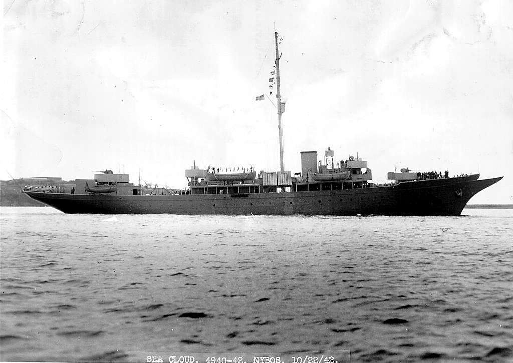 USCGC Sea Cloud WPG284 02