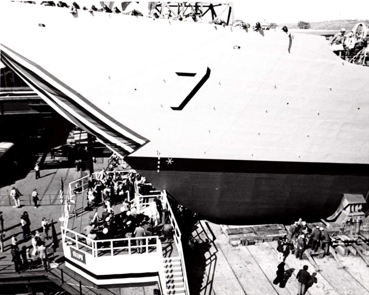 USS Oliver Hazard Perry FFG7 03 - NVS