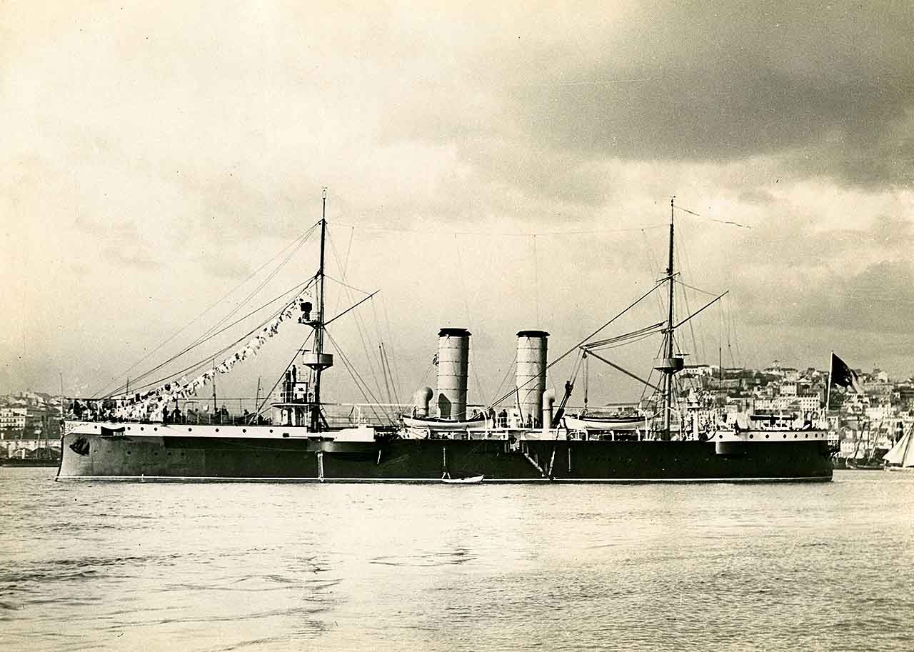 Corveta Vasco da Gama aumentada ao efetivo dos navios da armada