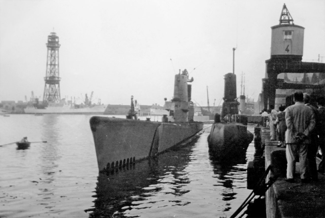 USS Redfin & USS Tirante 02 - NVS