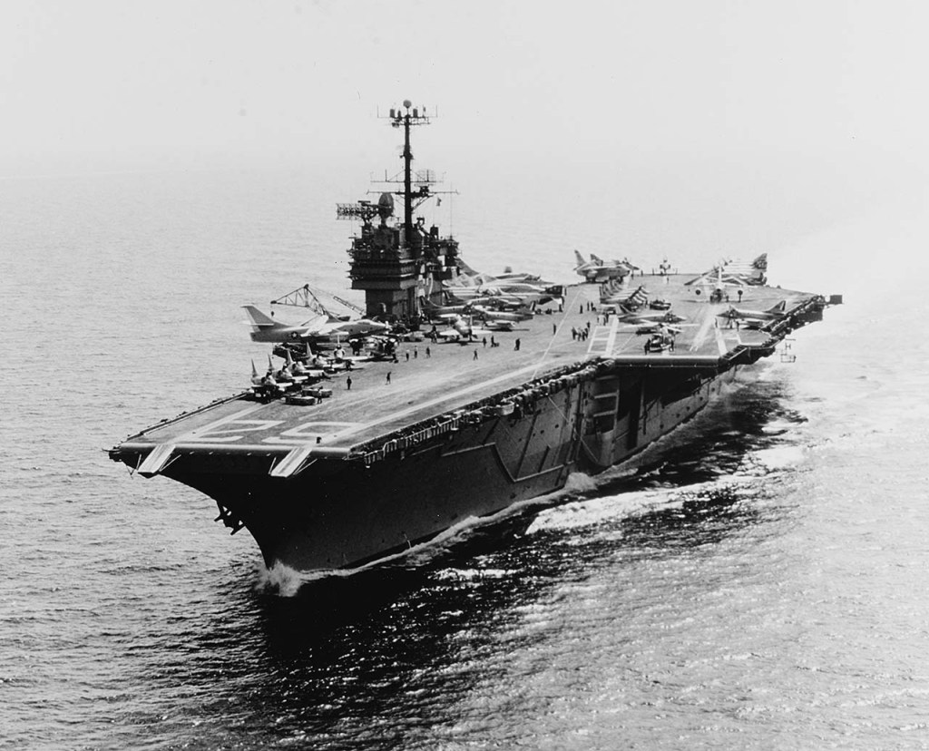 Un barco de película: El portaaviones «USS&nbsp;Independence»