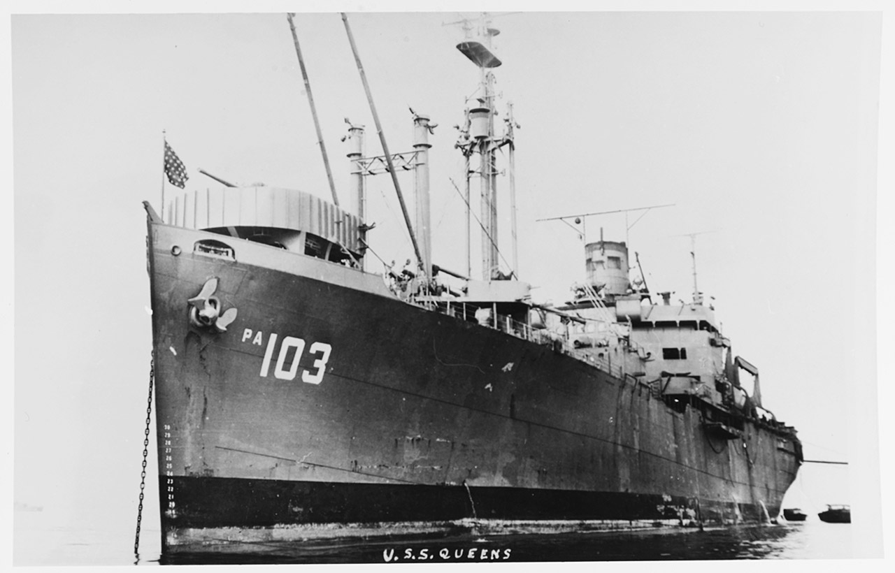 USS Queens 04