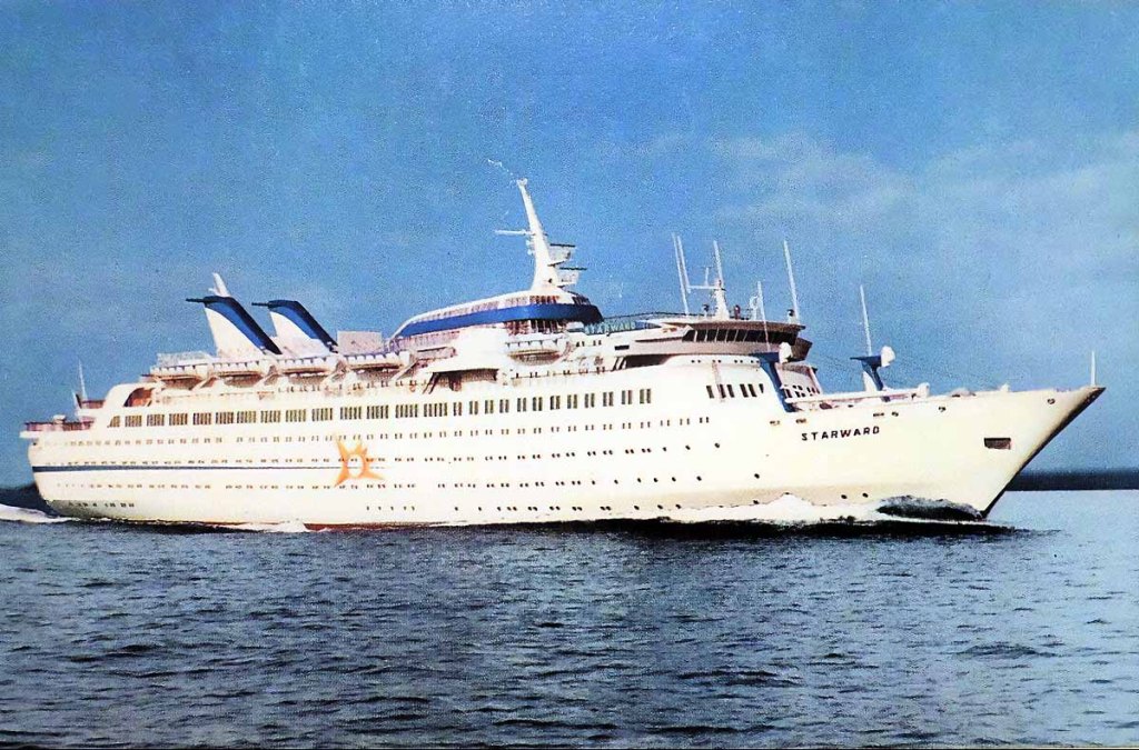 Un barco de película: el crucero Starward