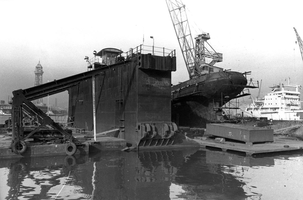 Memòries del port: el dic flotant i&nbsp;deponent